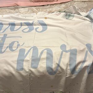 White and Blue 'Mrs to Mrs' Fabric